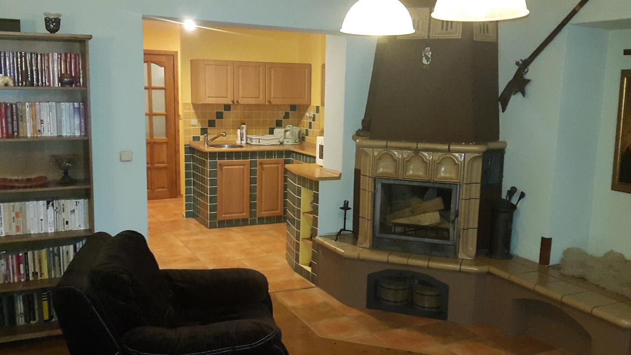 Apartmany Liska Mlade Buky Exterior photo
